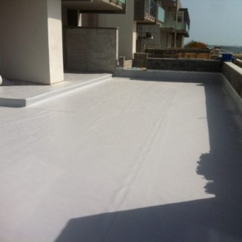 Posa PVC giardino pensile